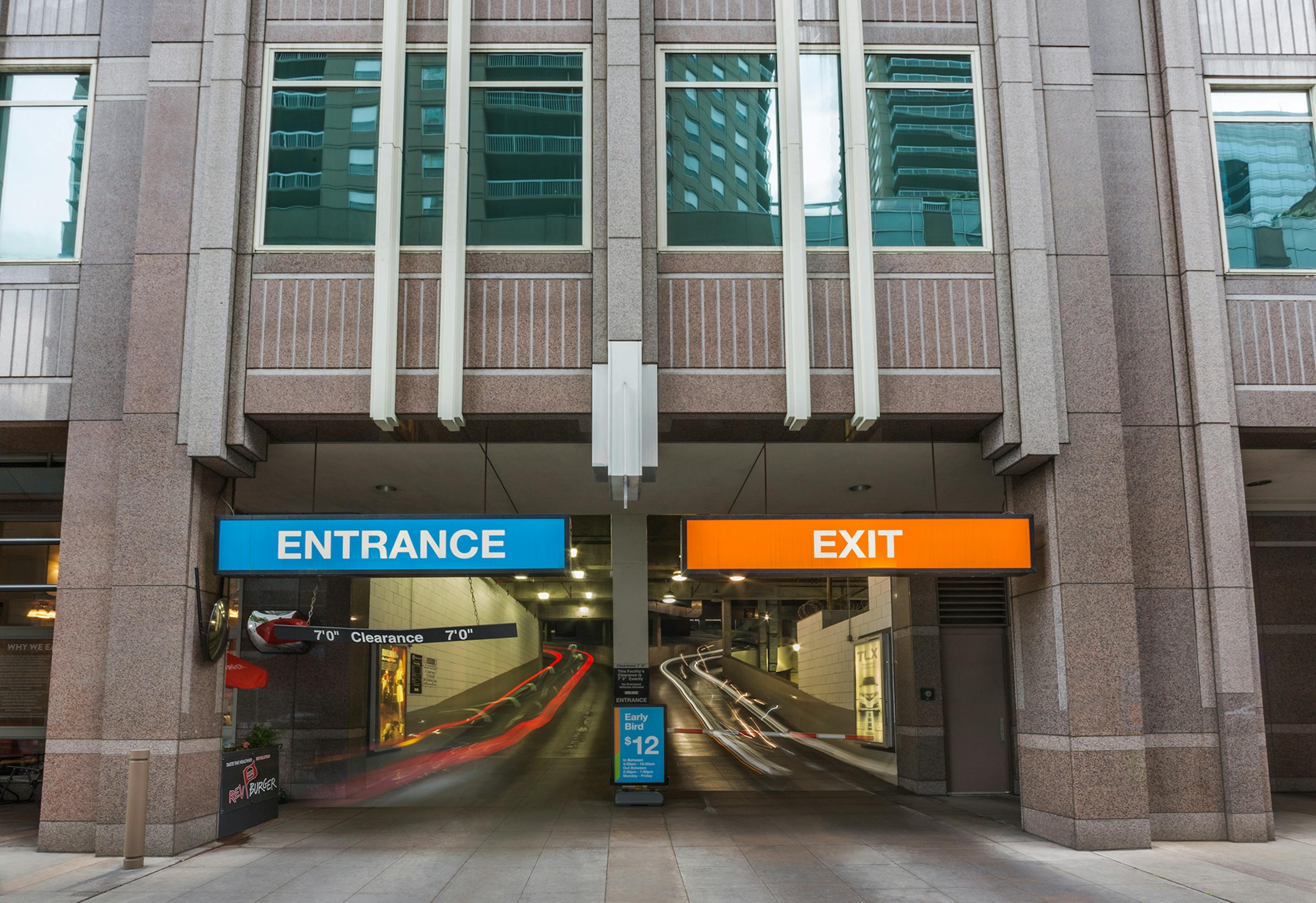 Chicago Parking Garage | JLLIPT